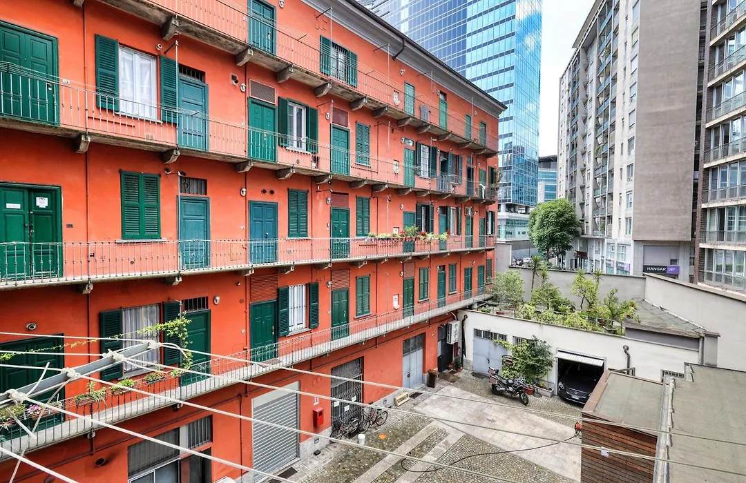 Fara 33 Cozy flat in Centrale district-1